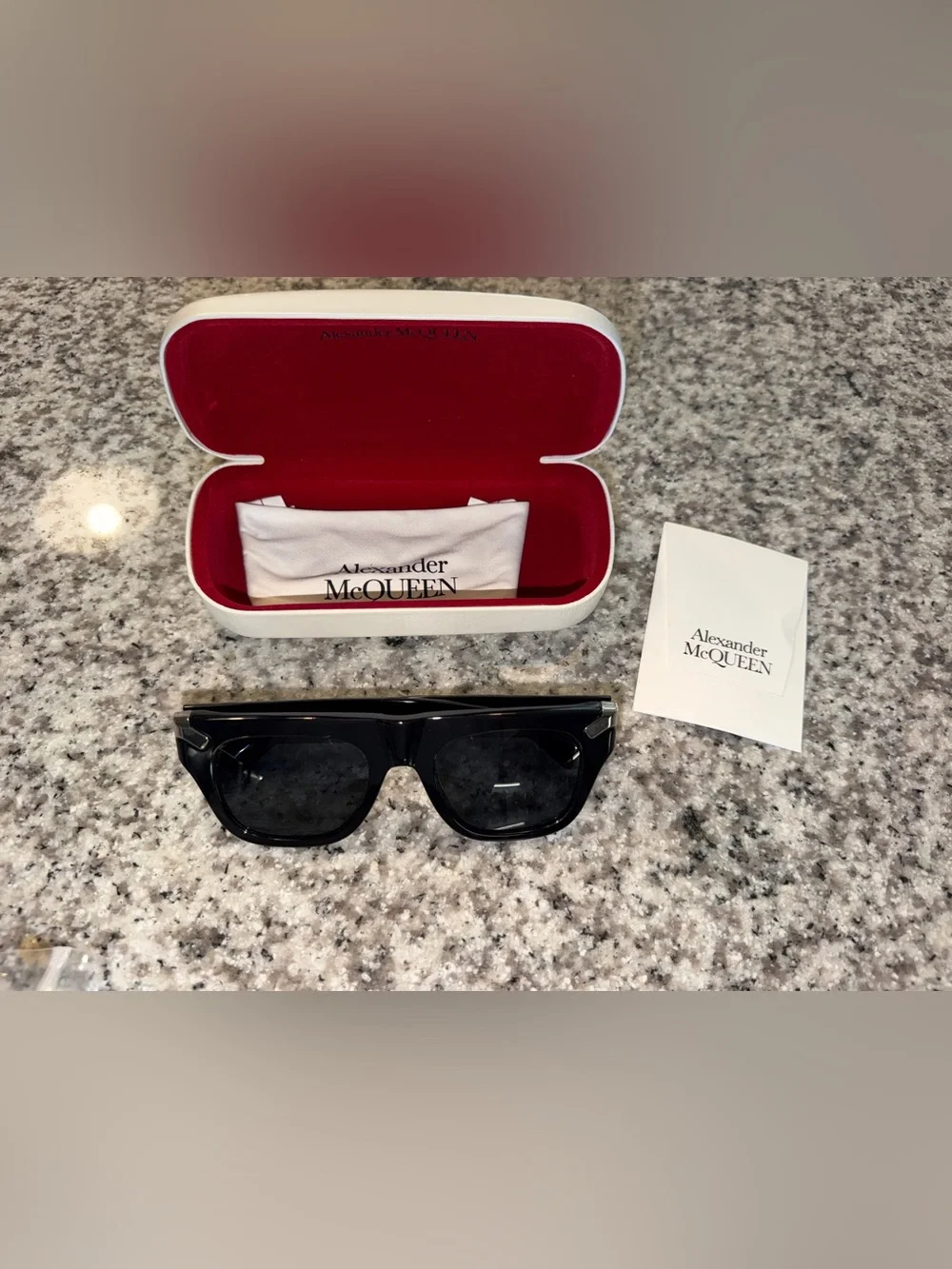 Alexander McQUEEN Black Sunglasses with Signature Case